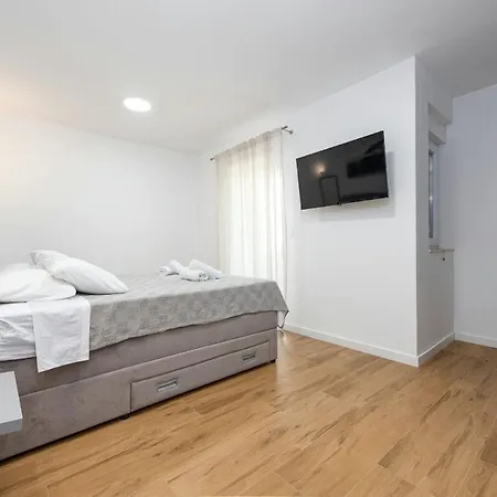 Katarina Zadarvillas Villa *