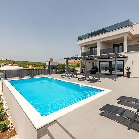 Vila Katarina Zadarvillas Tinj