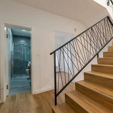 Katarina Zadarvillas Villa Tinj