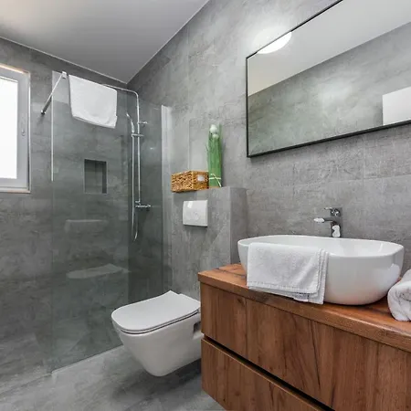 Katarina Zadarvillas Villa *